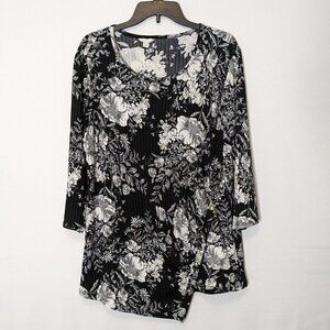 Women's CATO Est 1946, Black/White Floral, 3/4 Sleeve, Knit Tunic; Size 14/16W